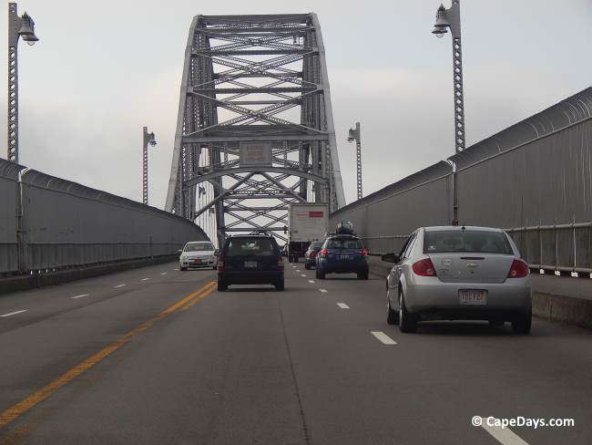 Traffic crossing the Bourne Bridge onto Cape Cod Traffic crossing the Bourne Bridge onto Cape Cod