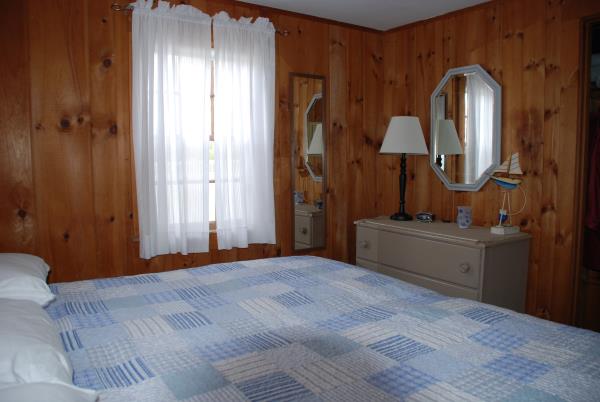 King bedroom in the Chatham MA beach rental King bedroom in the Chatham MA beach rental