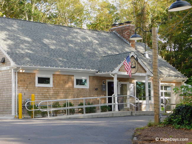 Entry to Naukabout Brewery & Taproom with  wheelchair accessible ramp