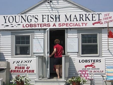 fish market at rock harbor